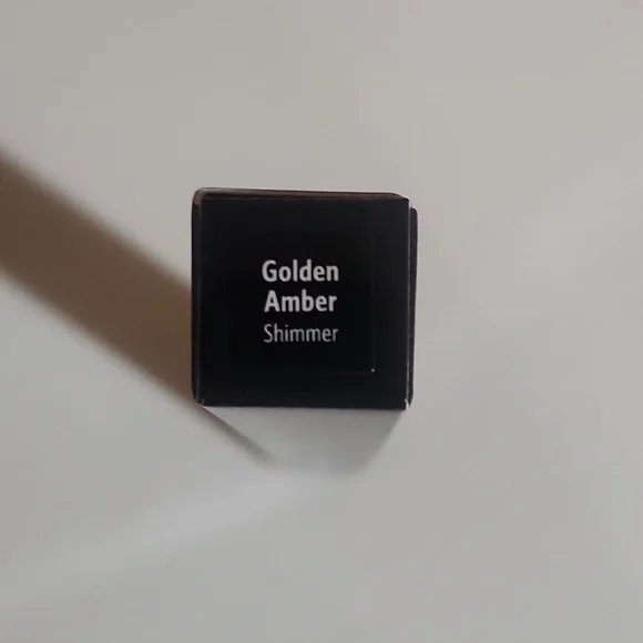 BOBBI BROWN Golden Amber Shimmer Long-Wear Cream Eyeshadow Stick - Picture 7 of 7